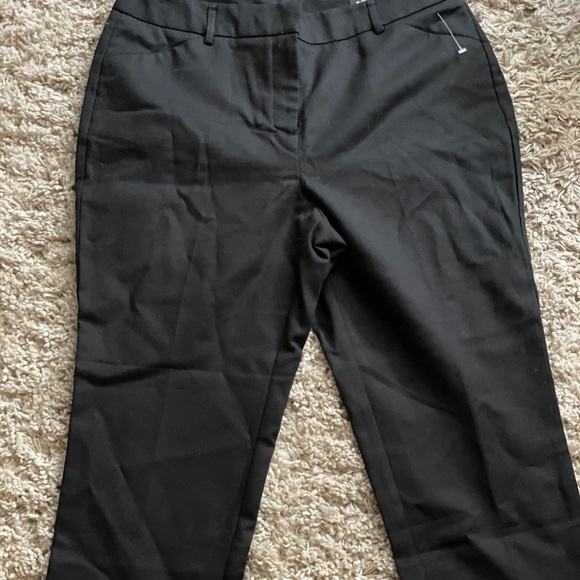 Slim women pants - Picture 2 of 3